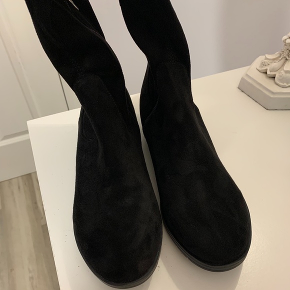 NWOT Marc Fisher Black Suede Knee High Boots - Picture 8 of 12